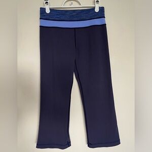 Lululemon Grey Capris Pants Women’s Small